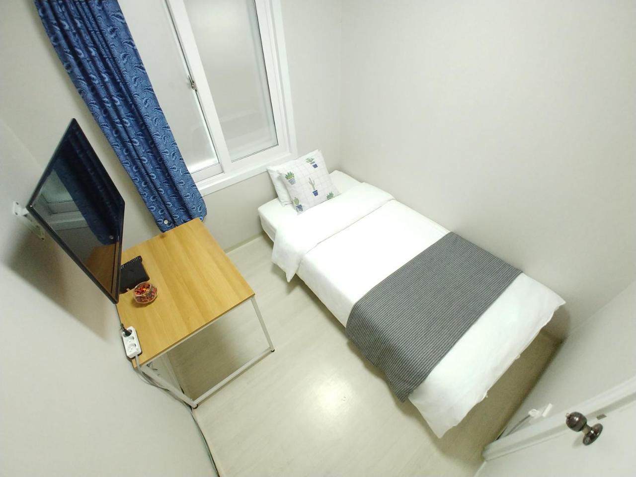 Hause Itaewon Hostel Seoul Exterior photo