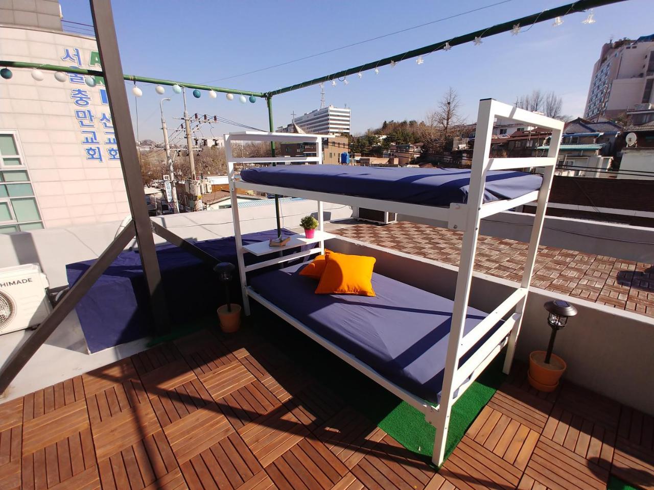 Hause Itaewon Hostel Seoul Exterior photo